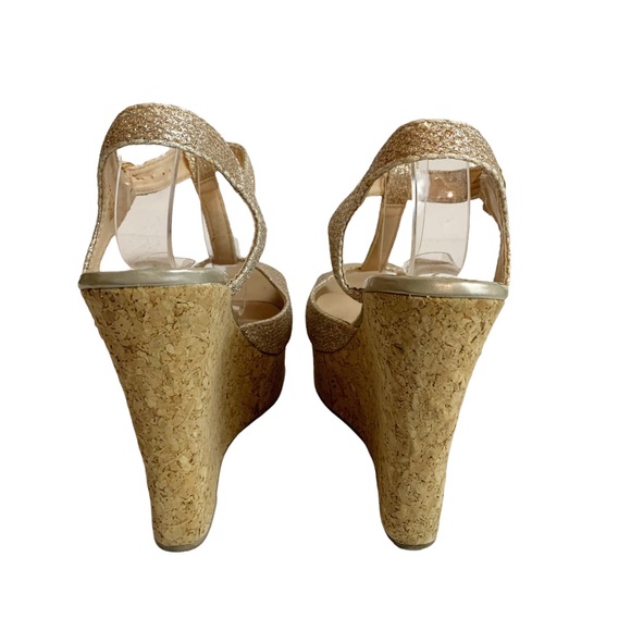 Steve Madden Wedge Cork Metallic Shimmer Strappy Sandal Gold Size 6 - Picture 5 of 7